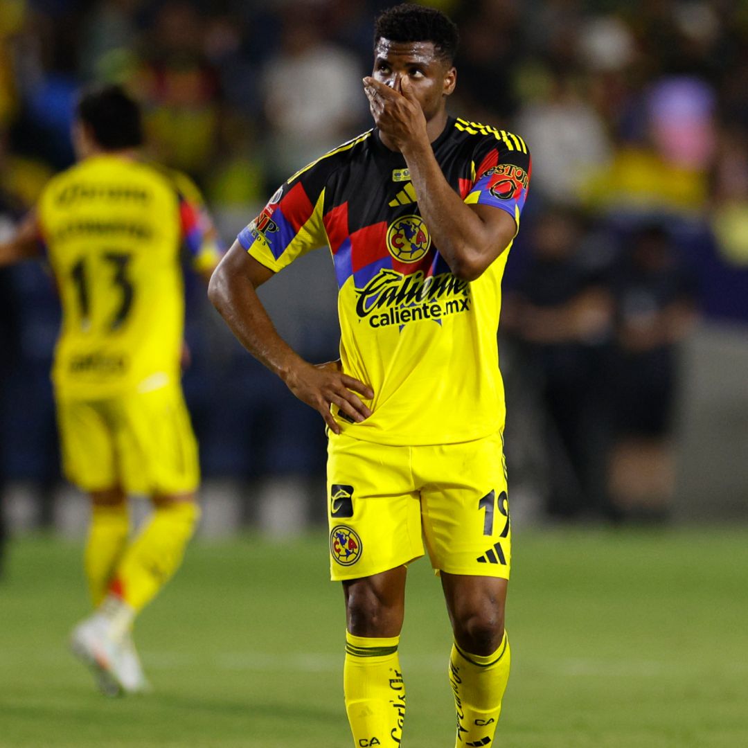 Raúl Zúñiga, jugador del América, en un partido de Liga MX
